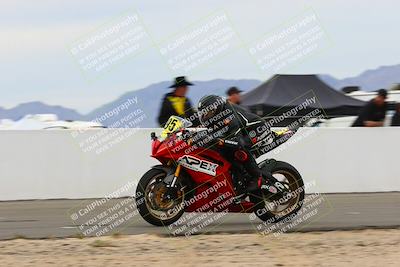 media/Jan-15-2022-CVMA (Sat) [[711e484971]]/Race 11 Amateur Supersport Middleweight/